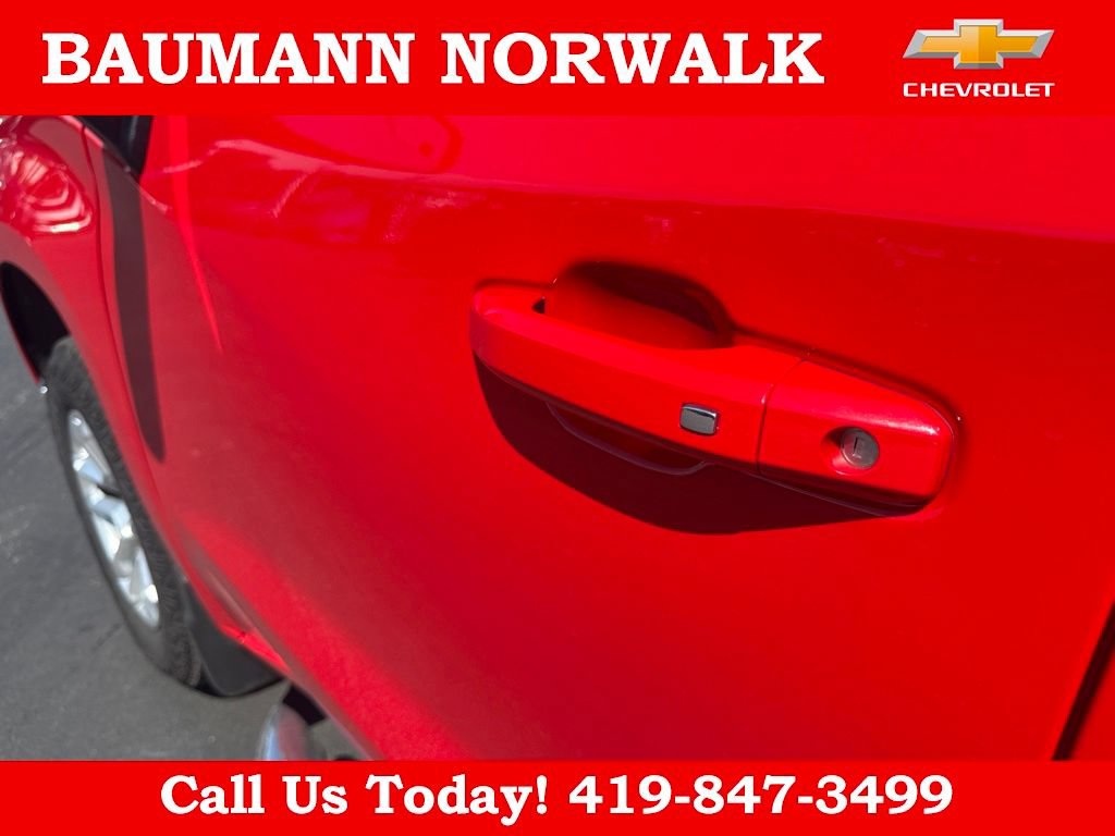 Used 2022 Chevrolet Silverado 1500 LT AWD/4WD image 17