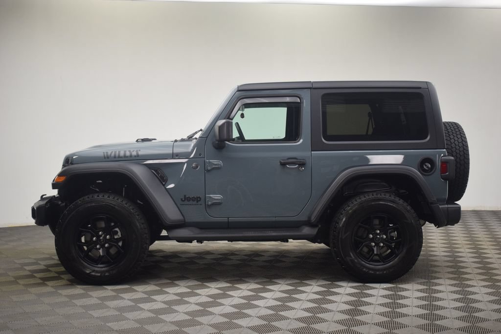 Used 2026 Jeep Wrangler Sport AWD/4WD image 12