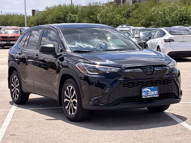 Used 2024 Toyota Corolla Cross S AWD/4WD image 8