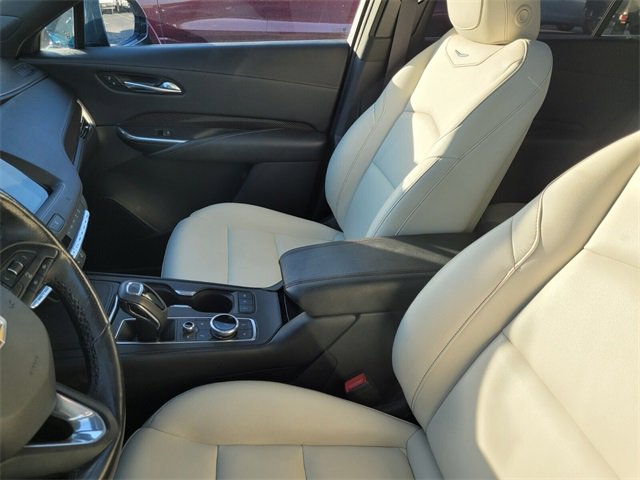 Used 2019 Cadillac XT4 Sport w/ Cold Weather Package image 9