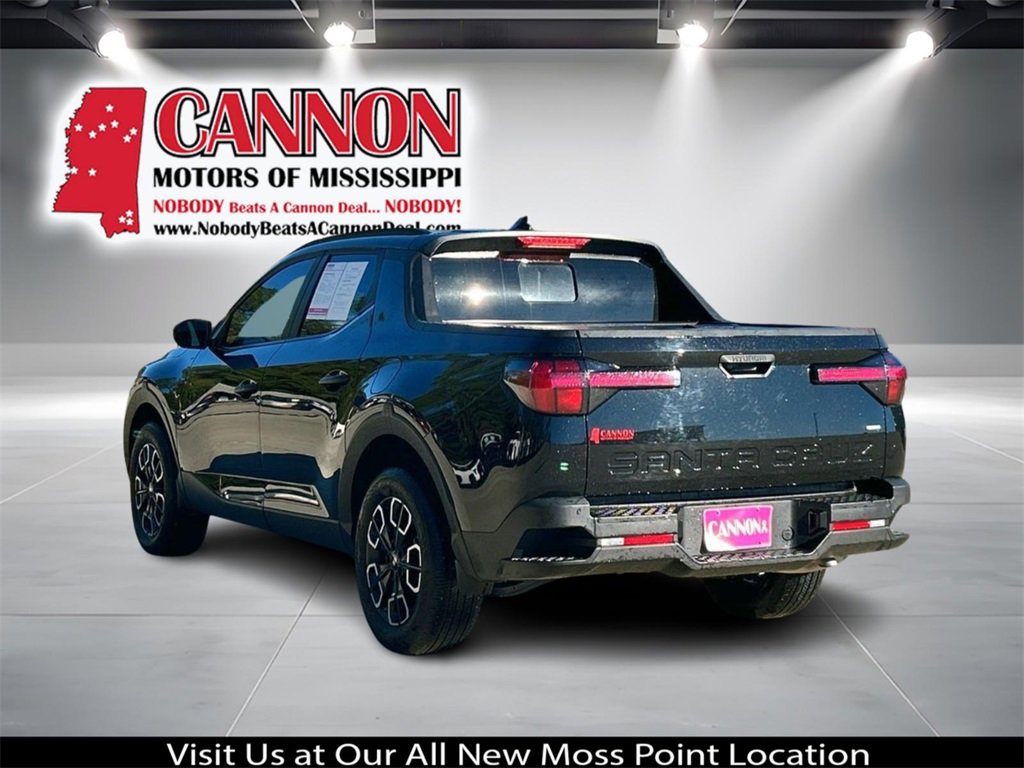 Used 2023 Hyundai Santa Cruz SEL w/ Activity Package image 3