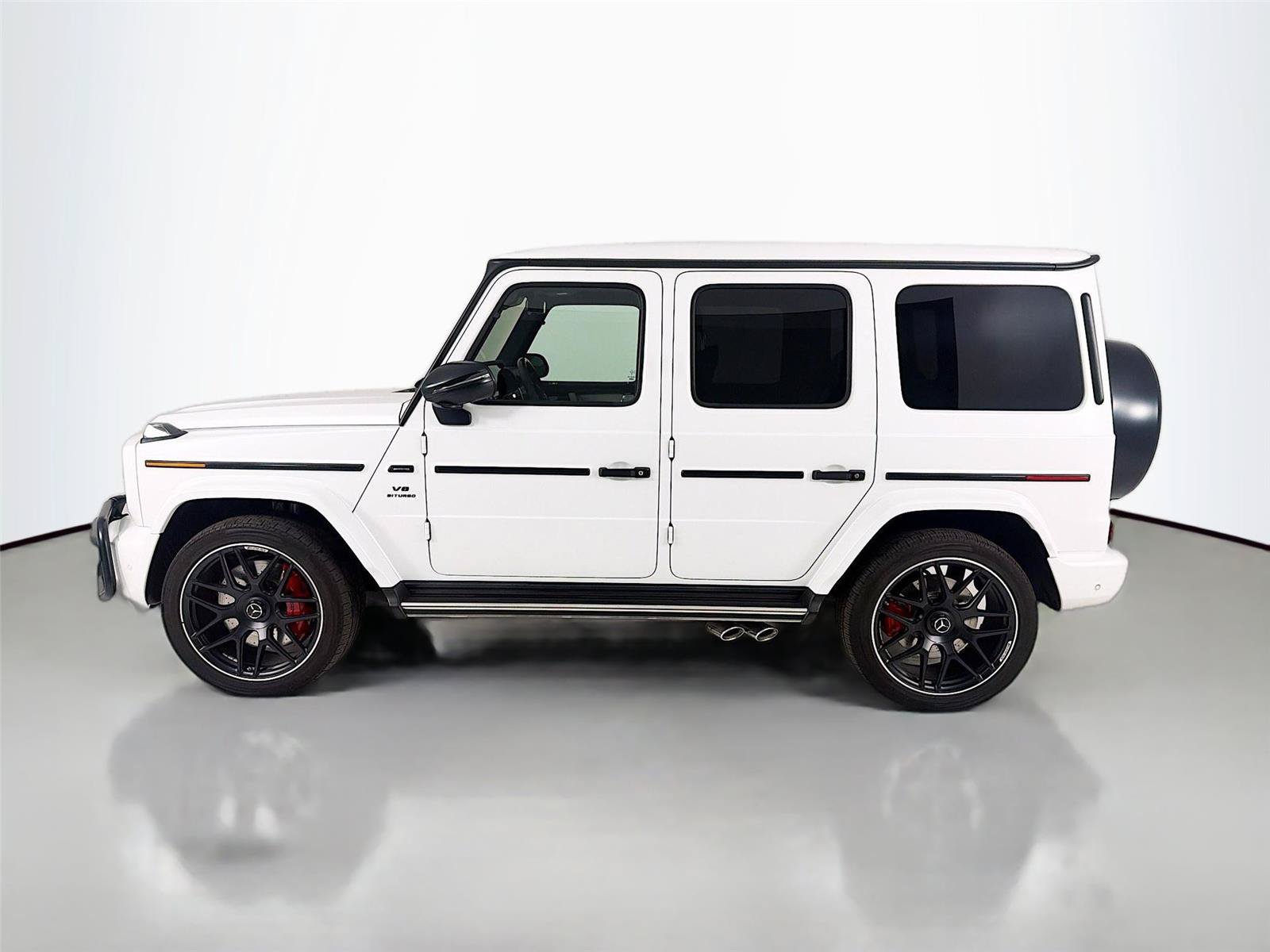Used 2024 Mercedes-Benz G 63 AMG 4MATIC image 2