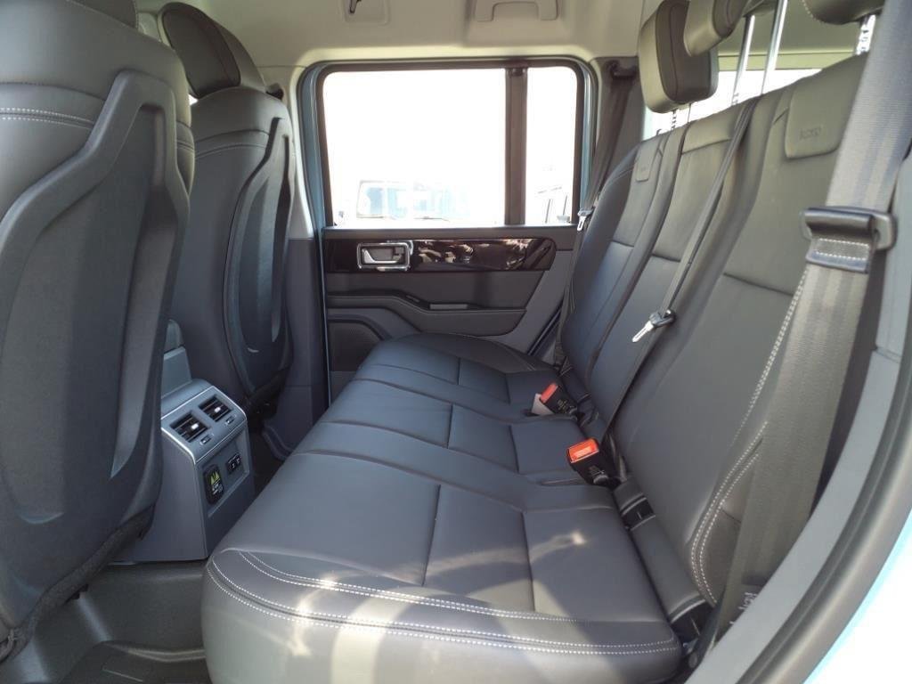 New 2024 INEOS Grenadier Station Wagon AWD/4WD image 28