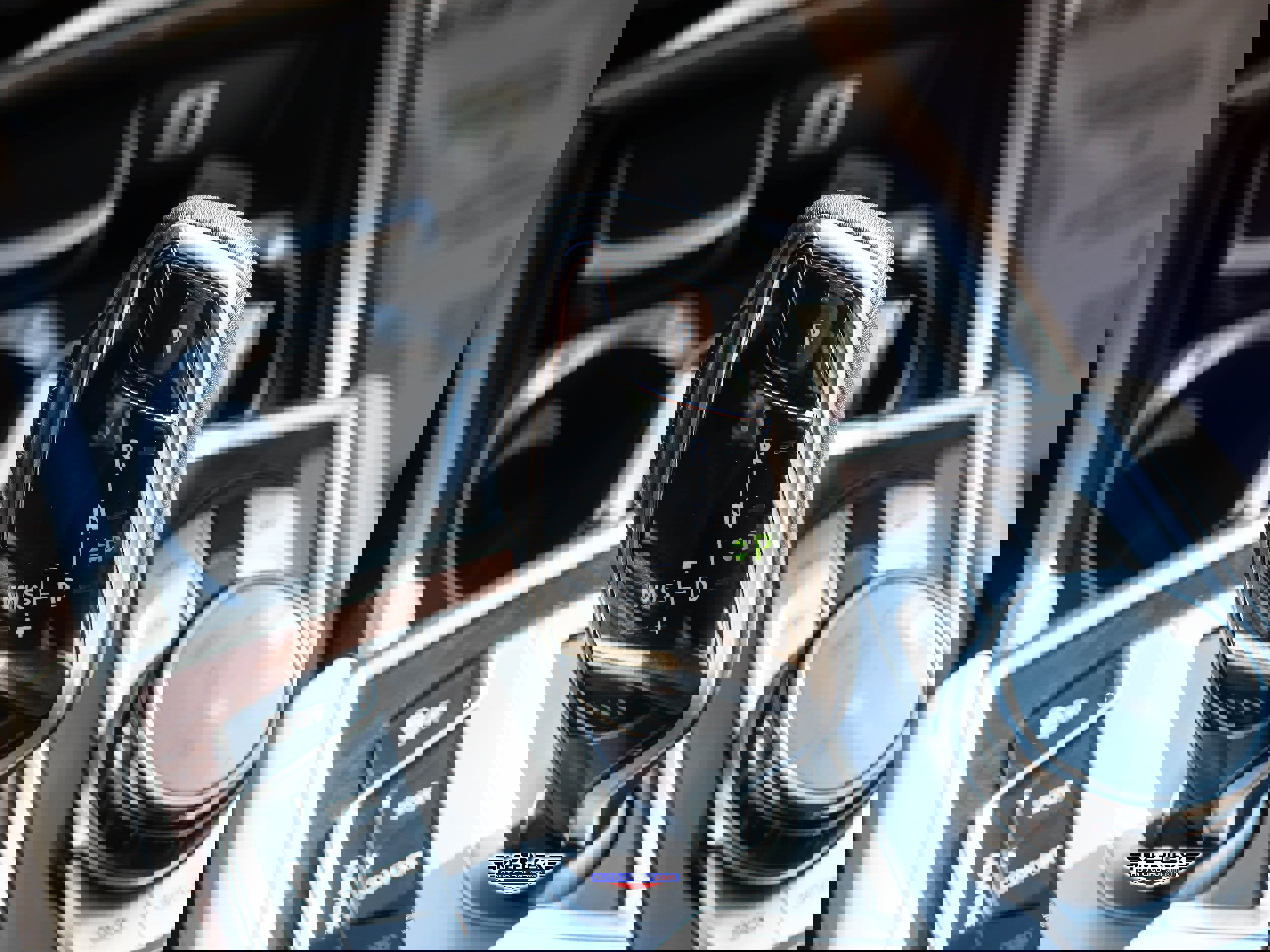 Used 2017 BMW 750i RWD image 38