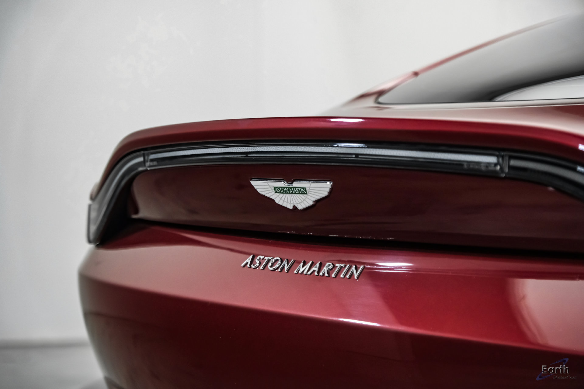 Used 2020 Aston Martin V8 Vantage Coupe RWD image 19