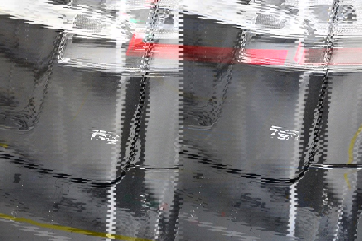 Used 2018 Tesla Model S 75D image 13