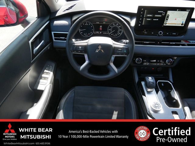 Used 2025 Mitsubishi Outlander SE AWD/4WD image 12