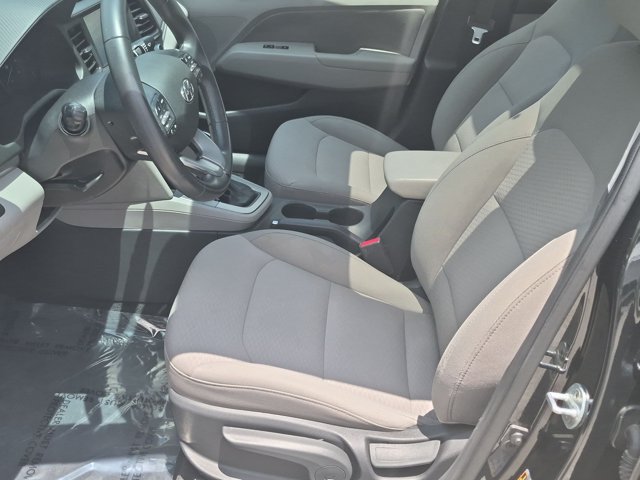 Used 2020 Hyundai Elantra Value Edition FWD image 16