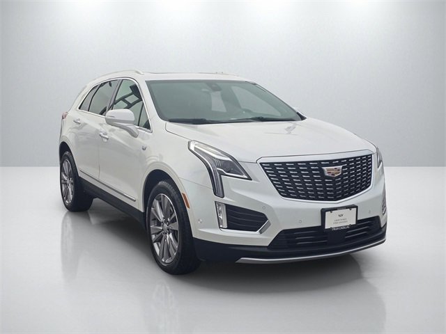 Used 2023 Cadillac XT5 Premium Luxury w/ Technology Package image 3