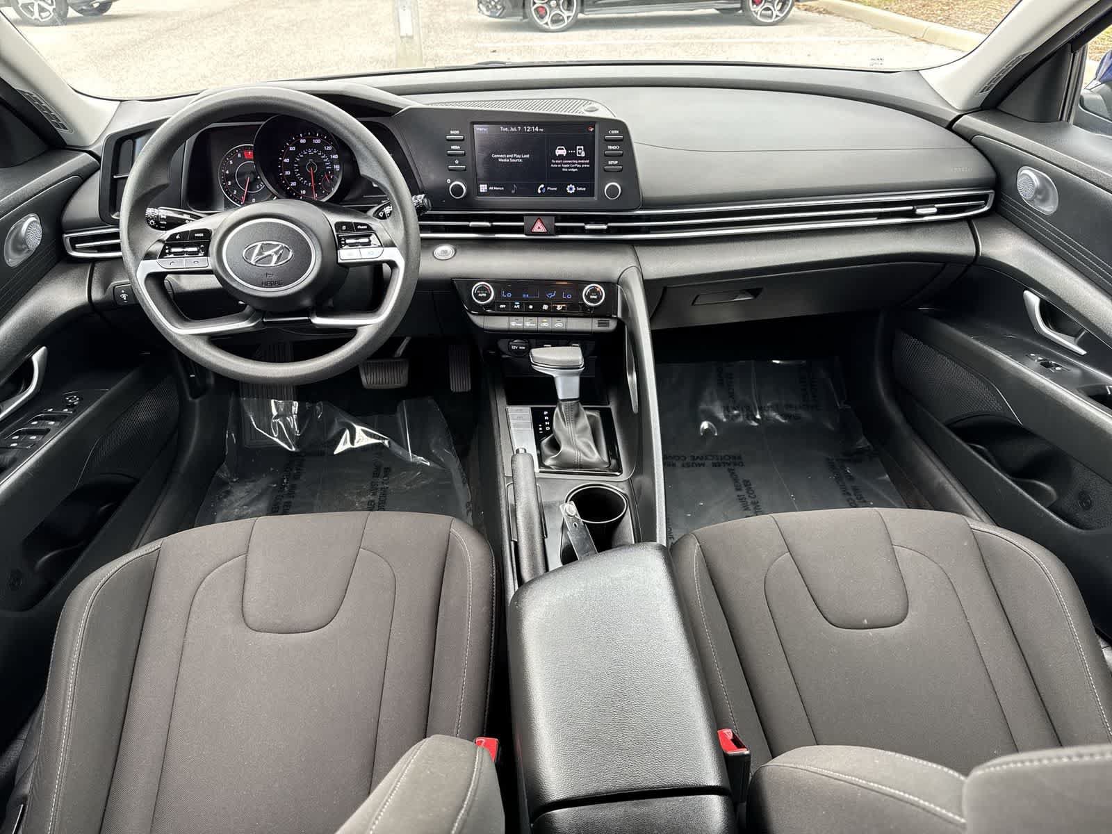 Used 2023 Hyundai Elantra SEL FWD image 22