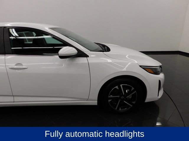 Used 2024 Nissan Sentra SV image 19