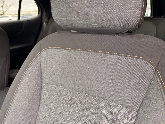 Used 2023 Chevrolet Equinox LT AWD/4WD image 15