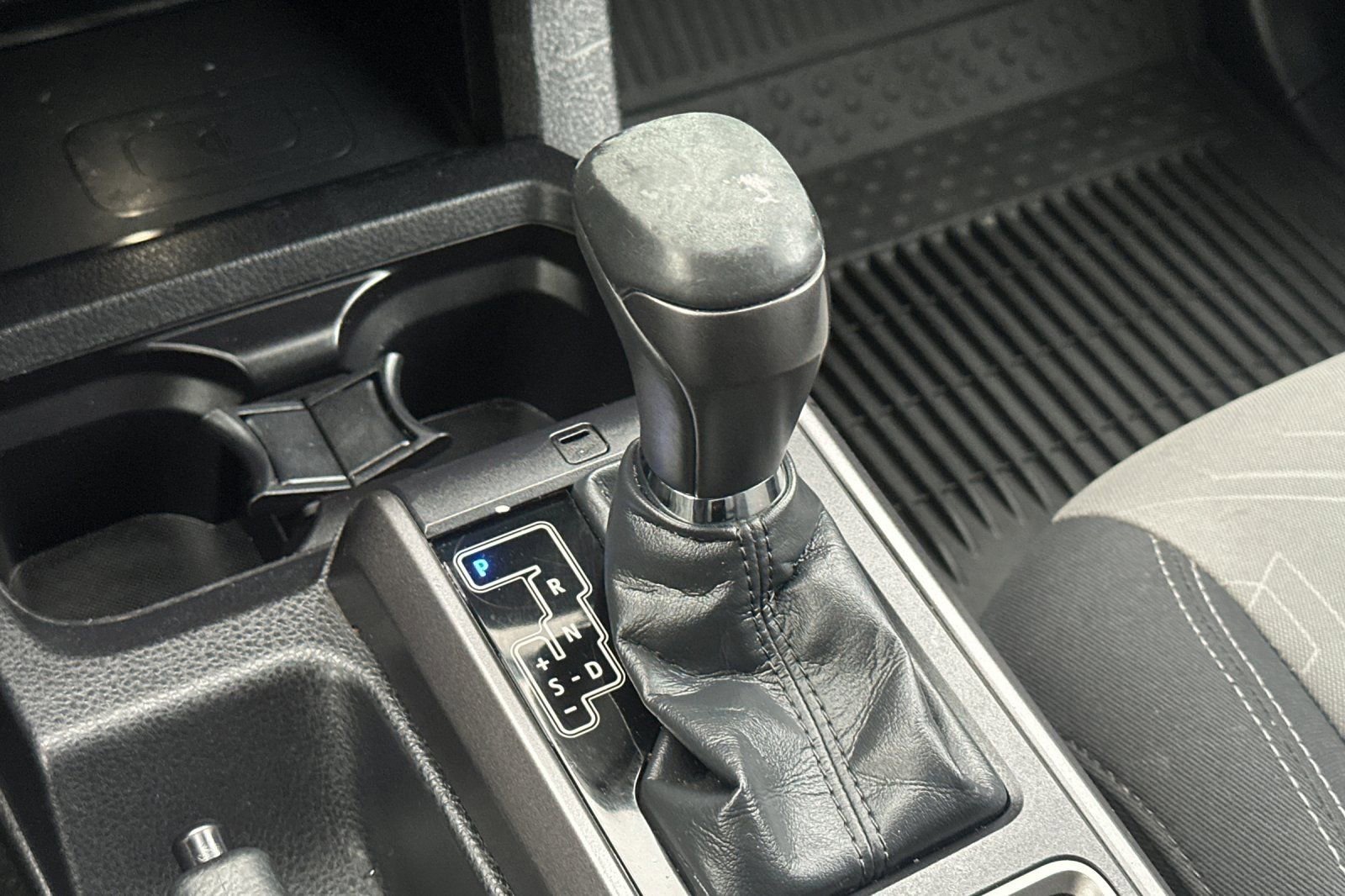 Used 2023 Toyota Tacoma TRD Sport image 22