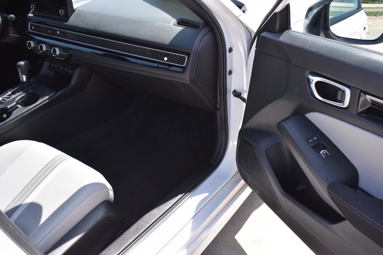 Used 2025 Honda Civic Sport Touring image 16