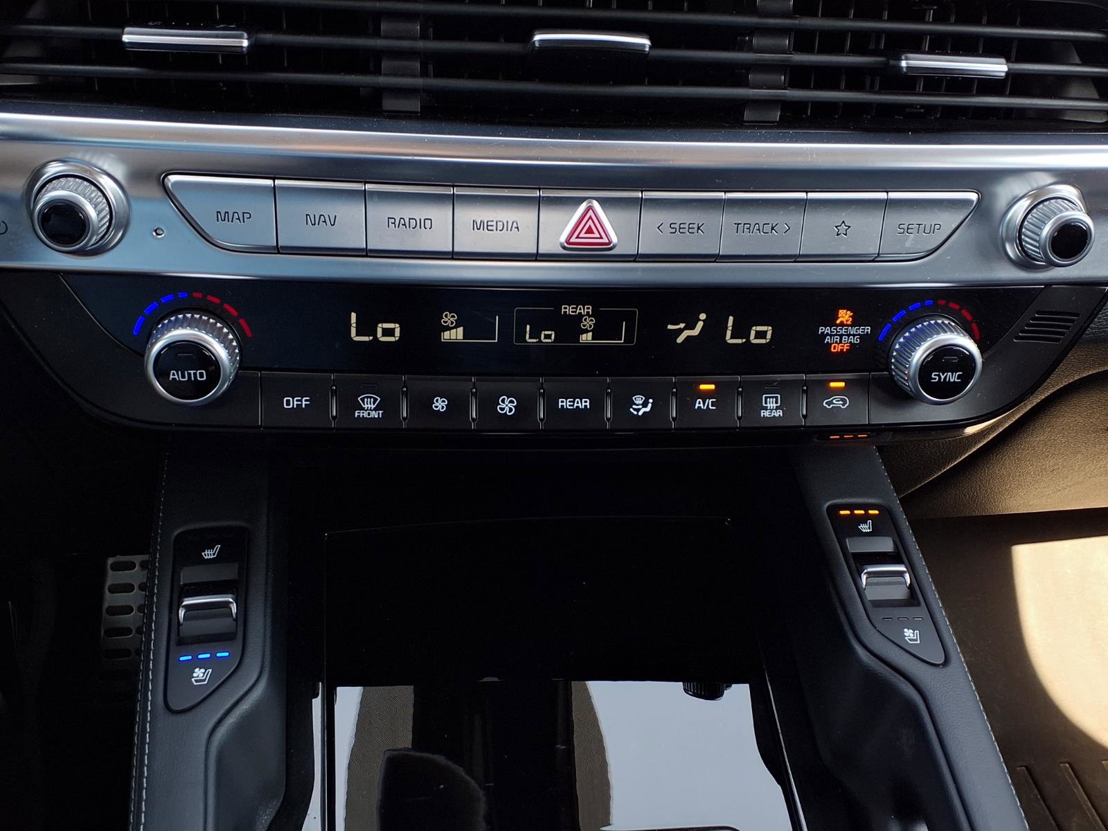 Used 2022 Kia Telluride SX FWD image 17