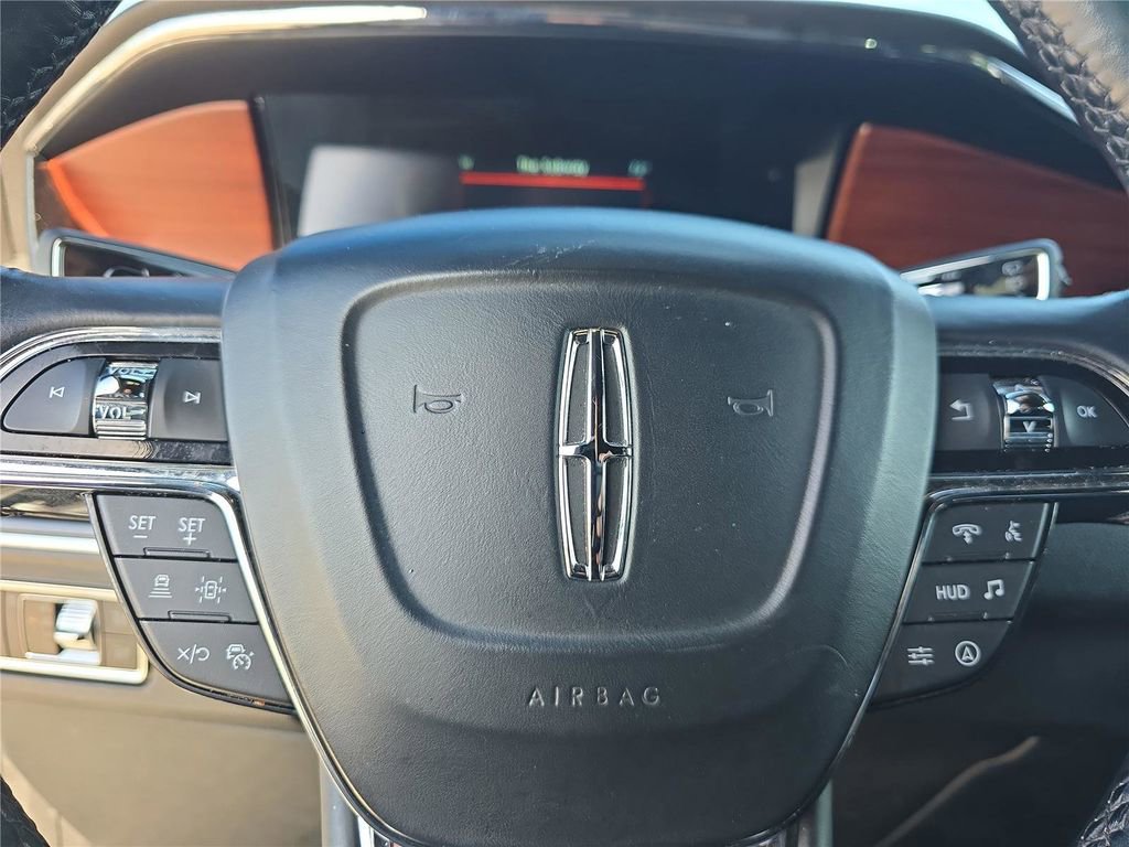 Certified 2023 Lincoln Navigator Reserve AWD/4WD image 22