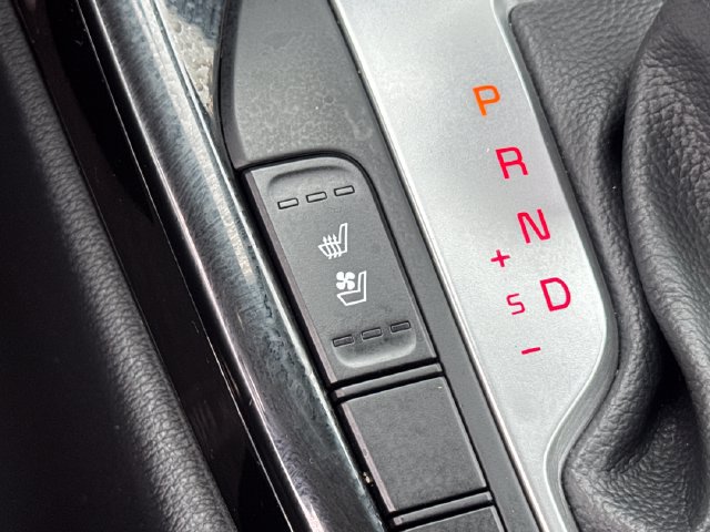Used 2024 Kia Forte GT-Line w/ GT-Line Premium Package FWD image 32