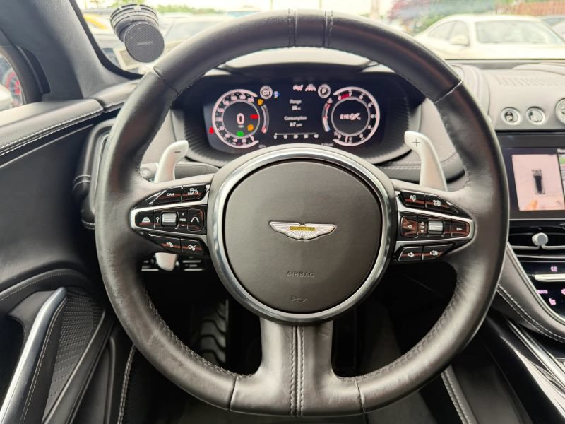 Used 2021 Aston Martin DBX AWD/4WD image 21