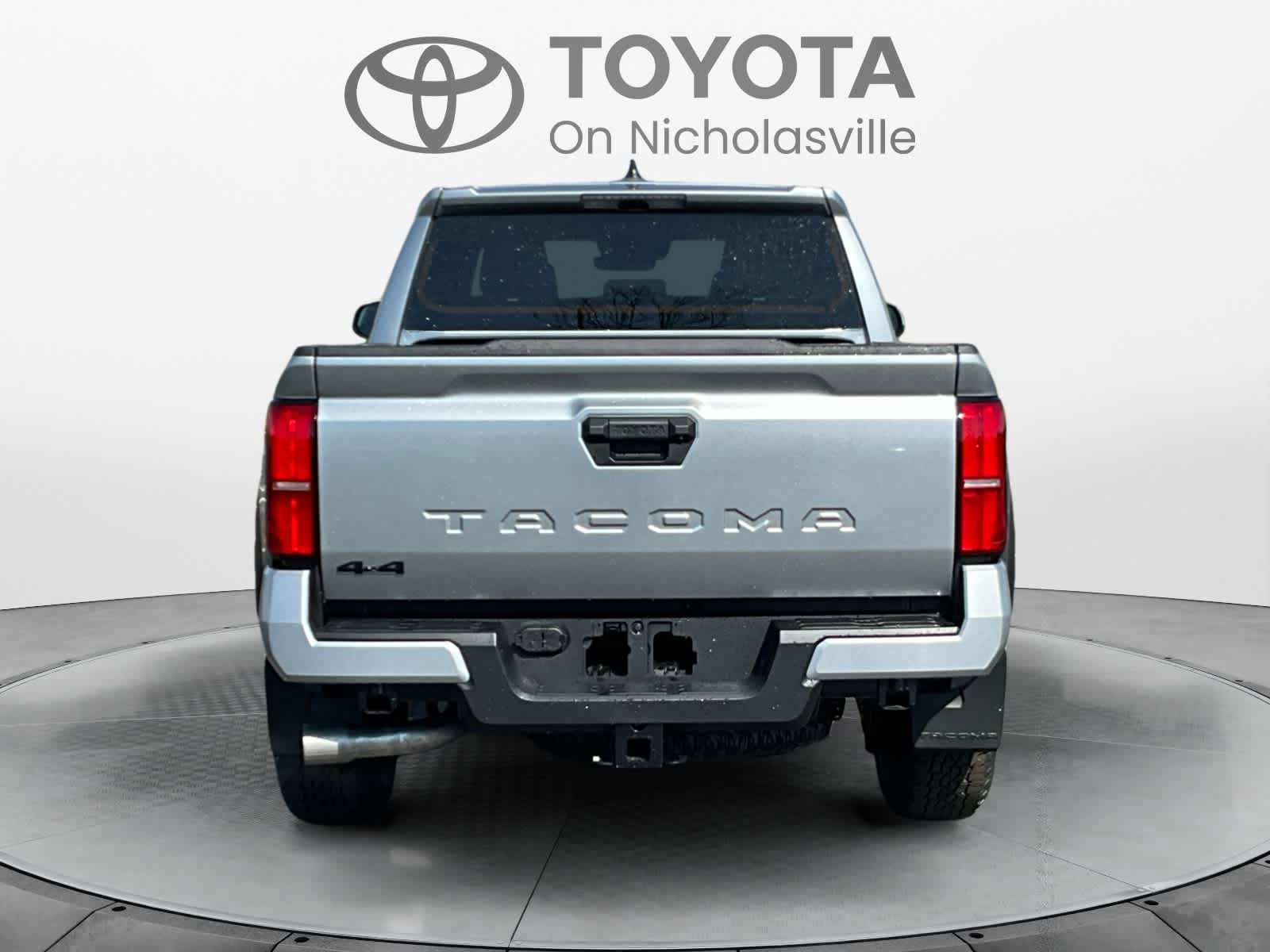 New 2026 Toyota Tacoma TRD Off-Road AWD/4WD image 4