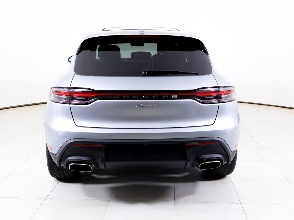 New 2026 Porsche Macan AWD/4WD image 30