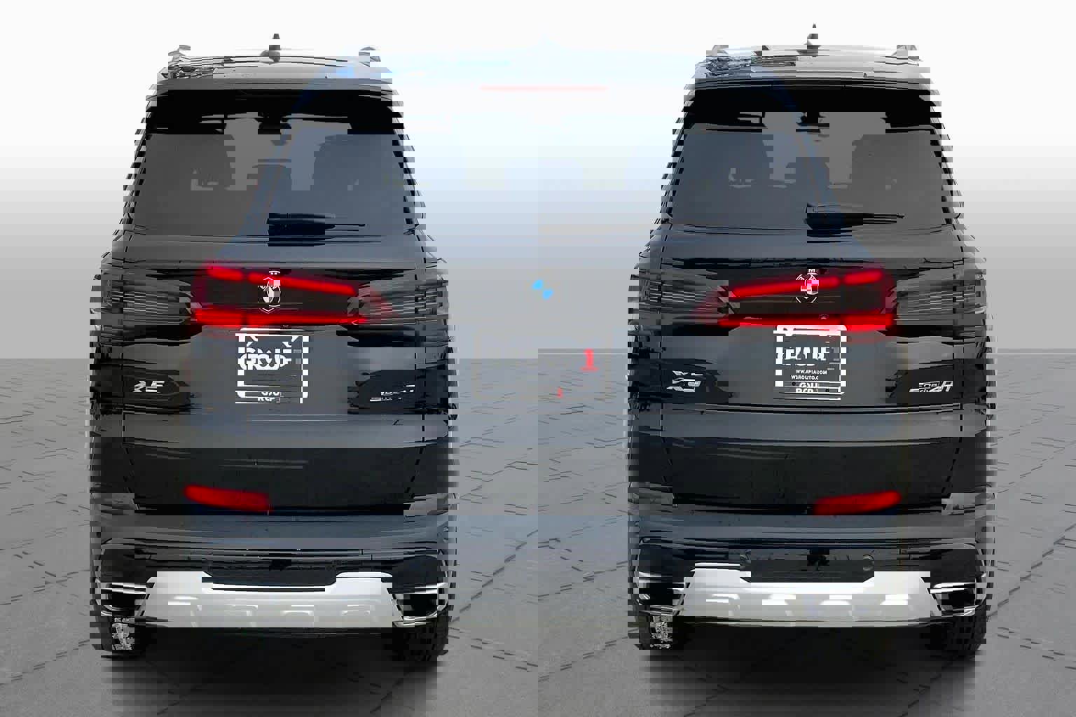 Used 2021 BMW X5 sDrive40i w/ Premium Package image 4