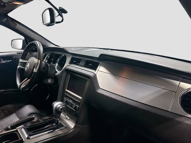 Used 2010 Ford Mustang GT Premium RWD image 28