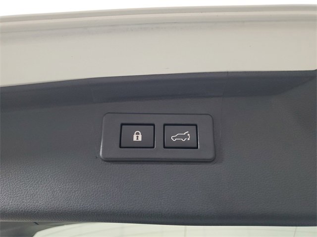 Used 2023 Subaru Outback Limited image 8