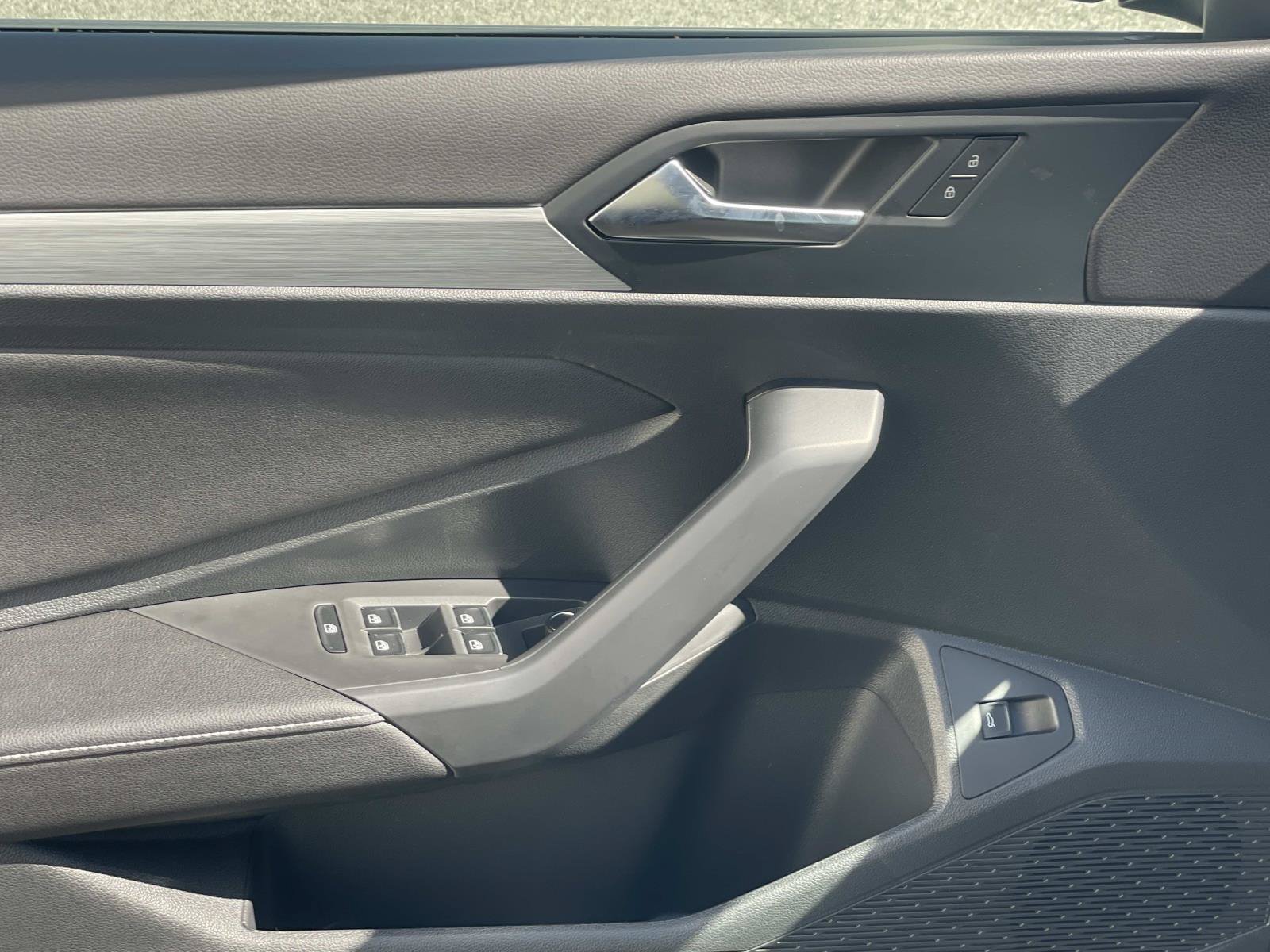 New 2027 Volkswagen Jetta Sport FWD image 19