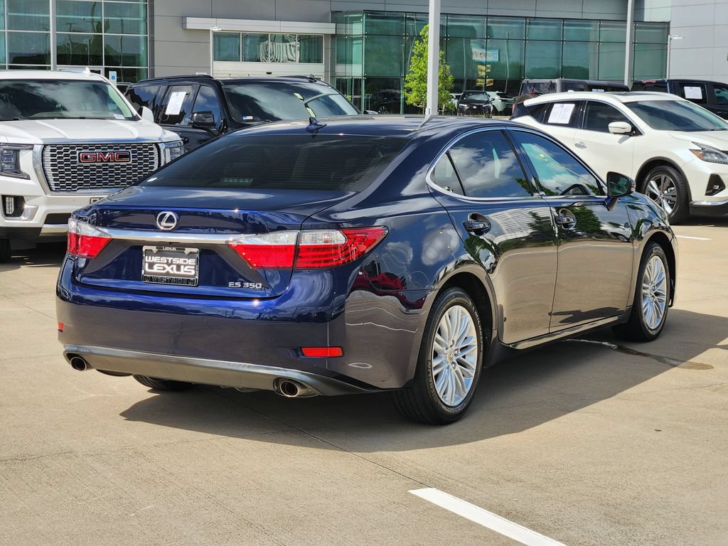 Used 2014 Lexus ES 350 w/ Luxury Package FWD image 7