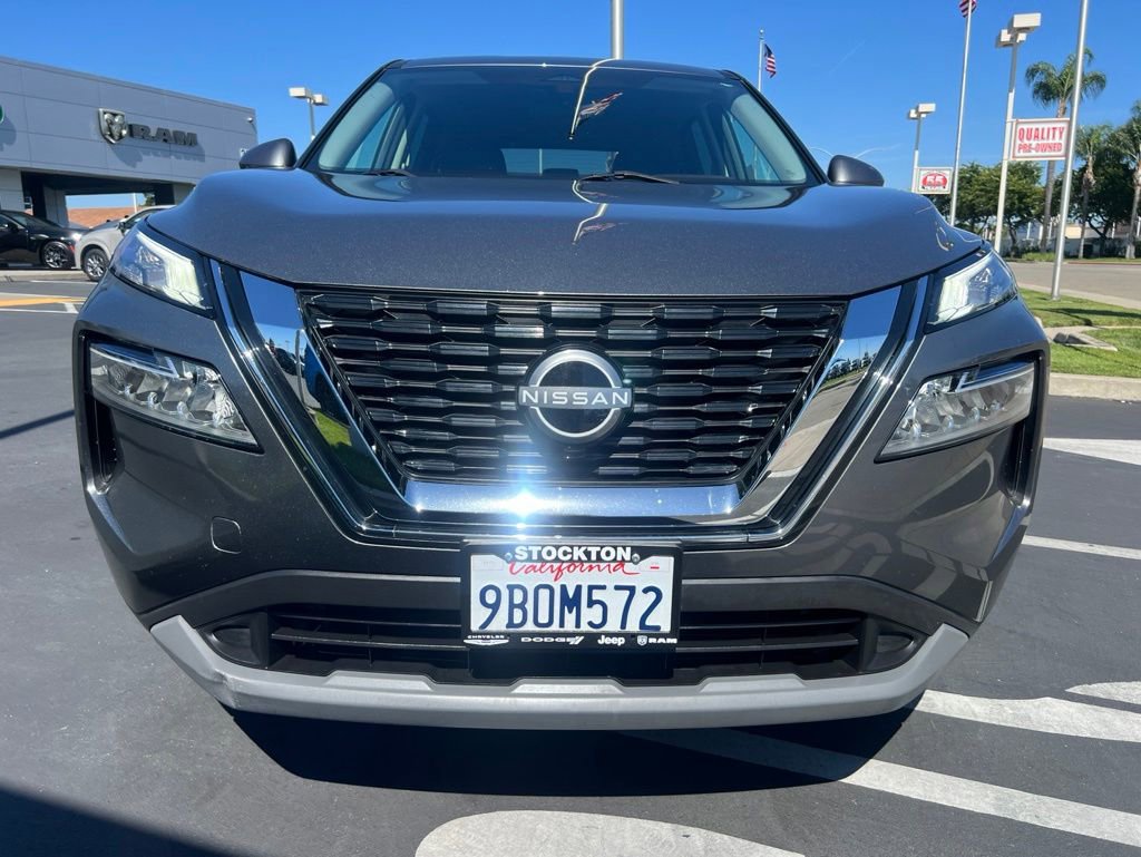 Used 2022 Nissan Rogue SV FWD image 7
