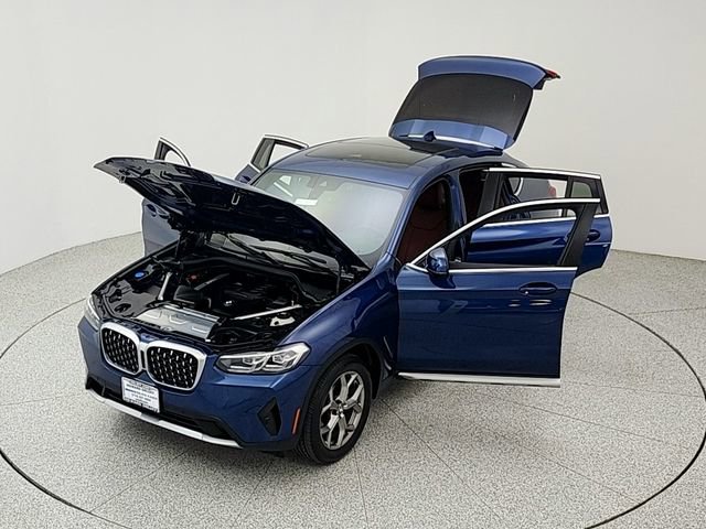 Used 2022 BMW X4 xDrive30i w/ Premium Package 2 AWD/4WD image 43