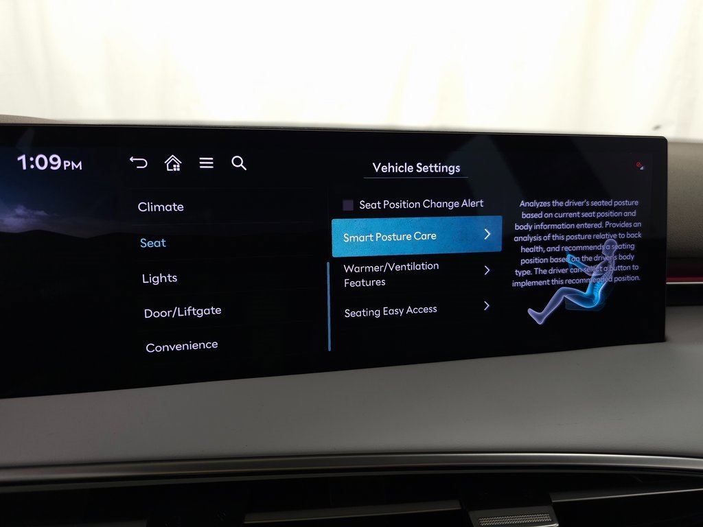 Used 2026 Genesis GV70 2.5T Advanced image 21