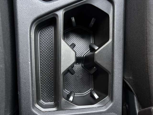 Used 2024 Volkswagen Tiguan S image 37