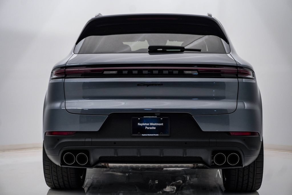 New 2026 Porsche Cayenne E-Hybrid AWD/4WD image 10
