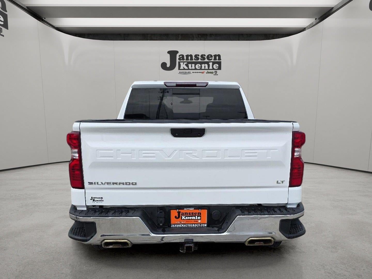 Used 2019 Chevrolet Silverado 1500 LT w/ All-Star Edition AWD/4WD image 2