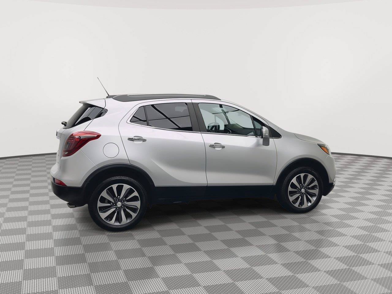 Used 2019 Buick Encore Essence w/ Safety Package II AWD/4WD image 38