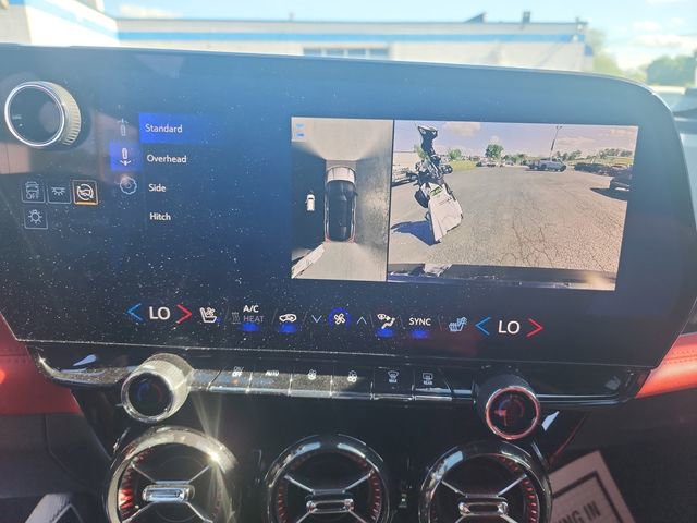 Used 2024 Chevrolet Blazer EV RS AWD/4WD image 27