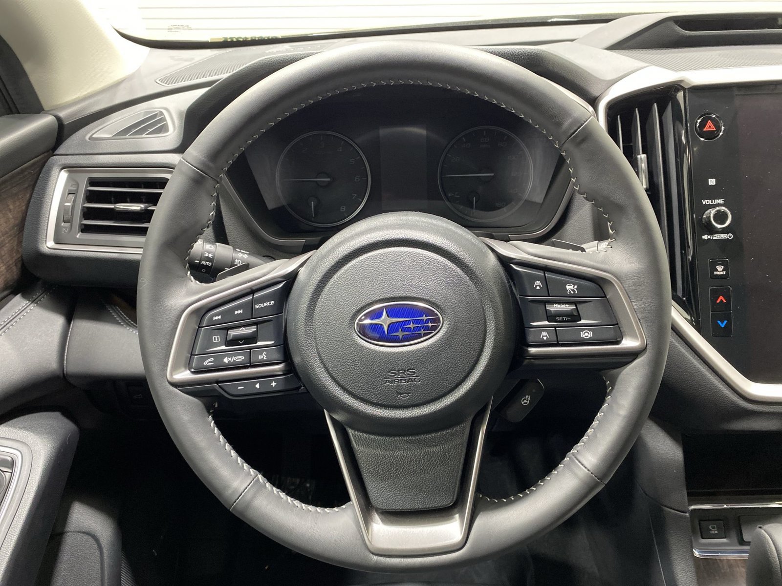 Certified 2026 Subaru Ascent Touring AWD/4WD image 14