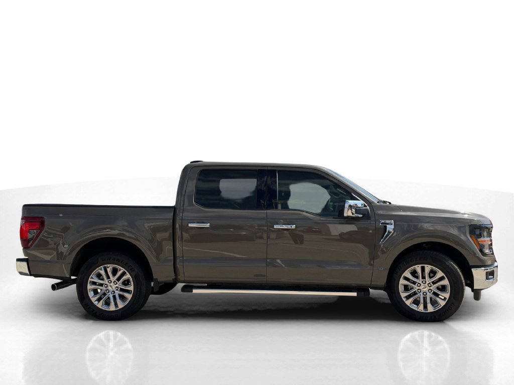 Used 2025 Ford F150 XLT w/ Equipment Group 302A MID RWD image 9