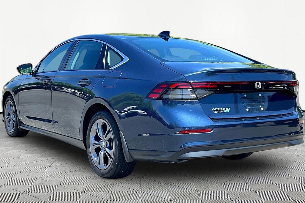 Used 2024 Honda Accord EX image 5