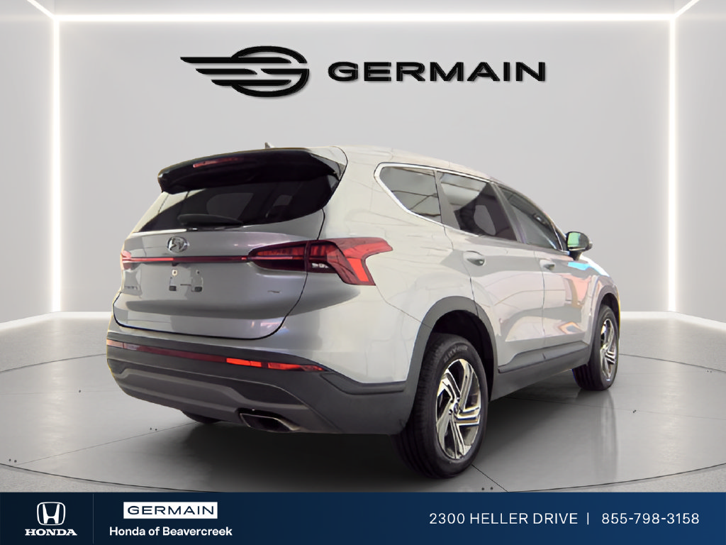 Used 2022 Hyundai Santa Fe SE AWD/4WD image 5