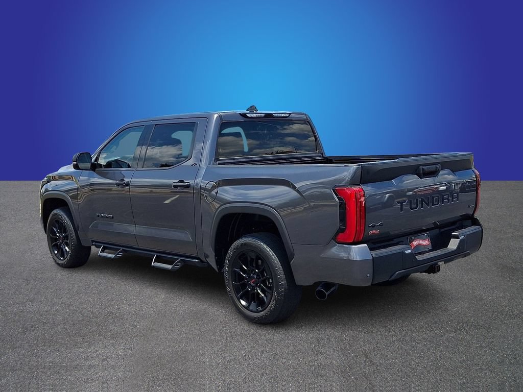 Used 2023 Toyota Tundra SR5 w/ SR5 Convenience Package AWD/4WD image 6