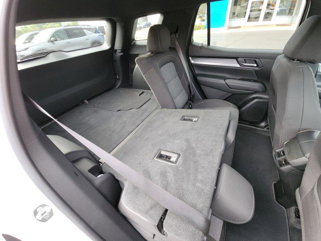 Used 2025 GMC Terrain Elevation image 18