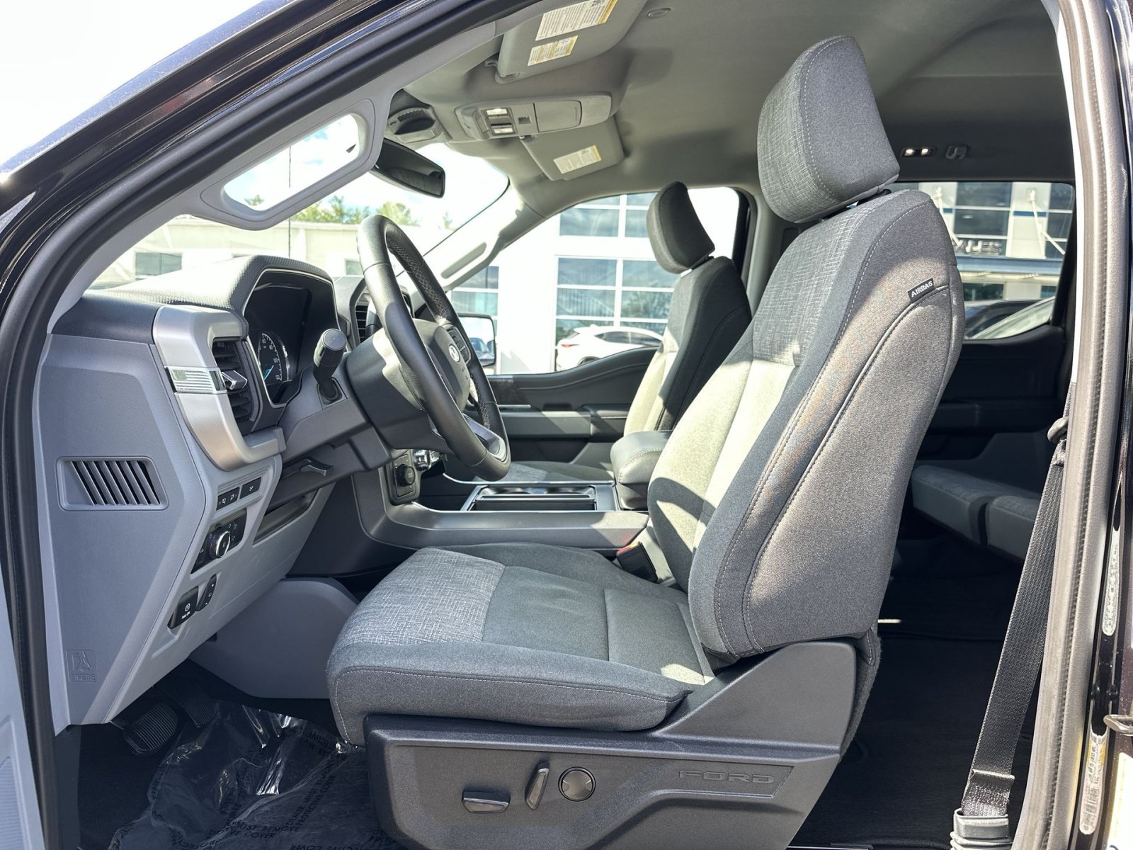 Used 2023 Ford F150 XLT w/ Equipment Group 302A High AWD/4WD image 14