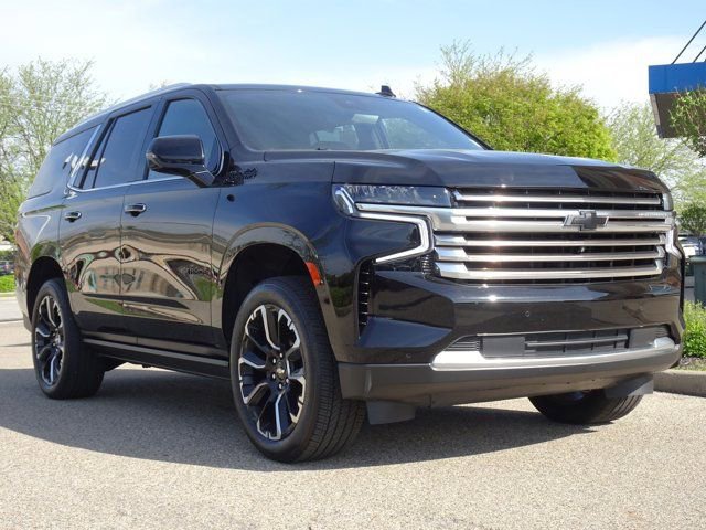Used 2023 Chevrolet Tahoe High Country AWD/4WD image 34