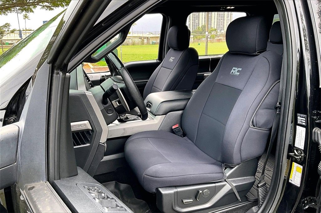 Used 2018 Ford F150 Raptor w/ Equipment Group 802A Luxury image 27