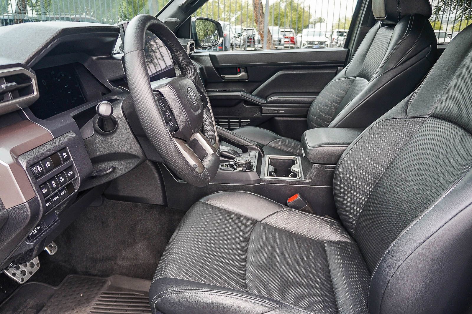 Certified 2024 Toyota Tacoma TRD Sport w/ TRD Sport Premium Package AWD/4WD image 24