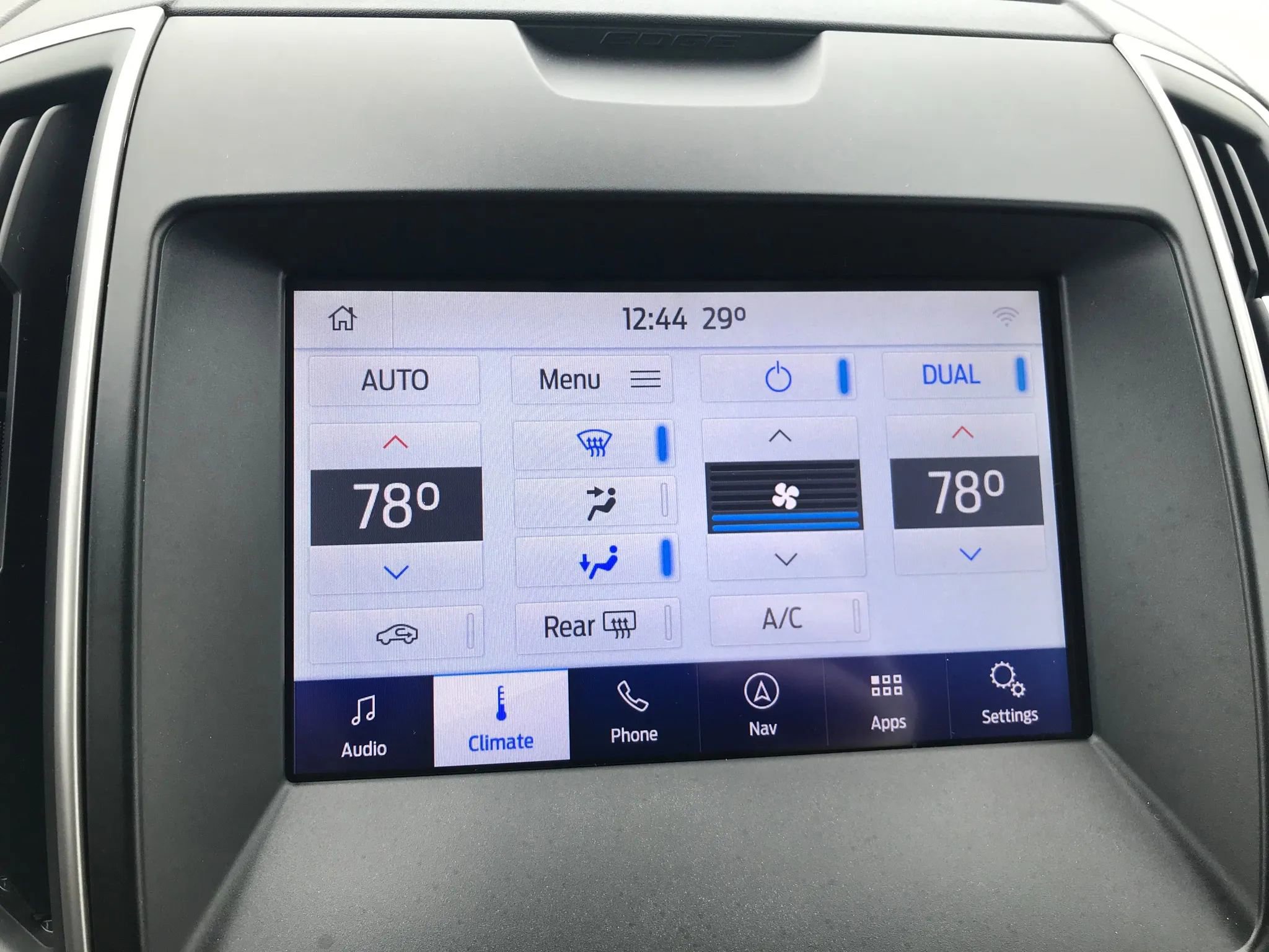 Used 2020 Ford Edge SEL w/ Convenience Package image 24