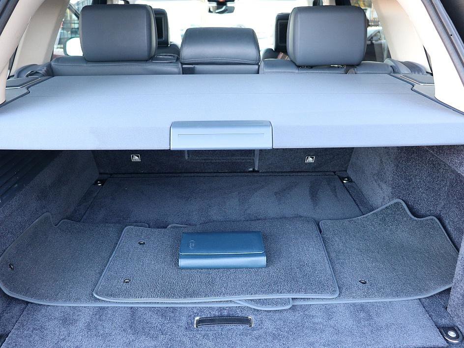 Used 2019 Land Rover Range Rover HSE image 35