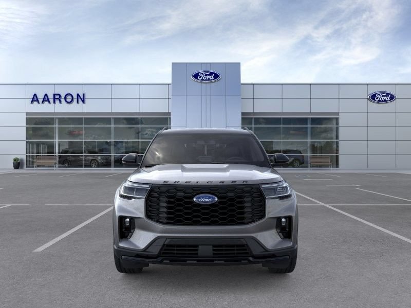 New 2025 Ford Explorer ST-Line w/ Premium Package RWD image 8